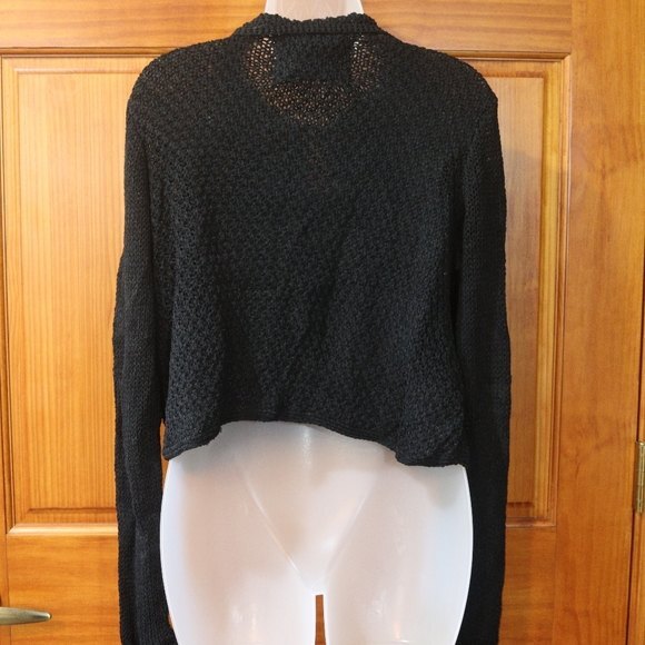 Robin Richman Black Open Knit Key Hole Flare Sleeve Top Hand Knit USA - Picture 6 of 8